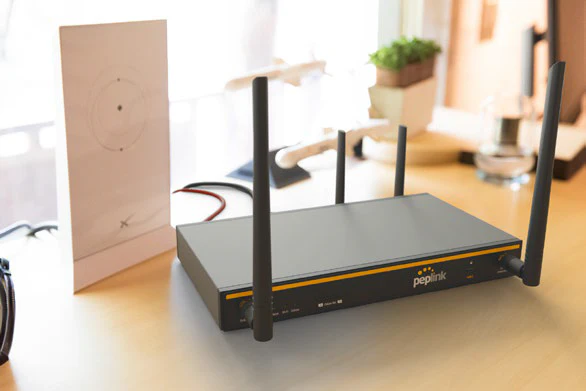 Peplink B One Router - Image 6